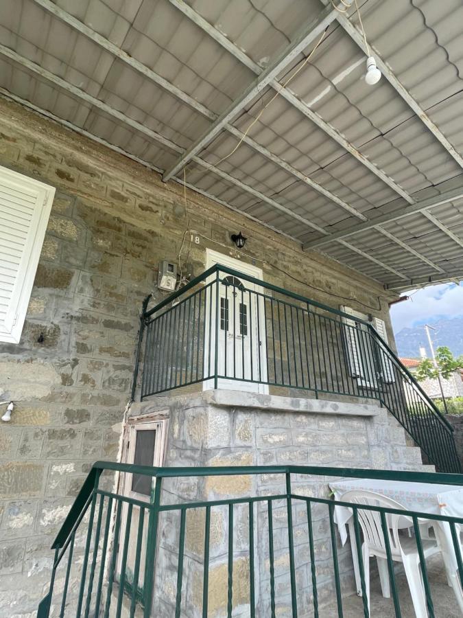 Villa Lochia - Mikrospilia House Exterior foto